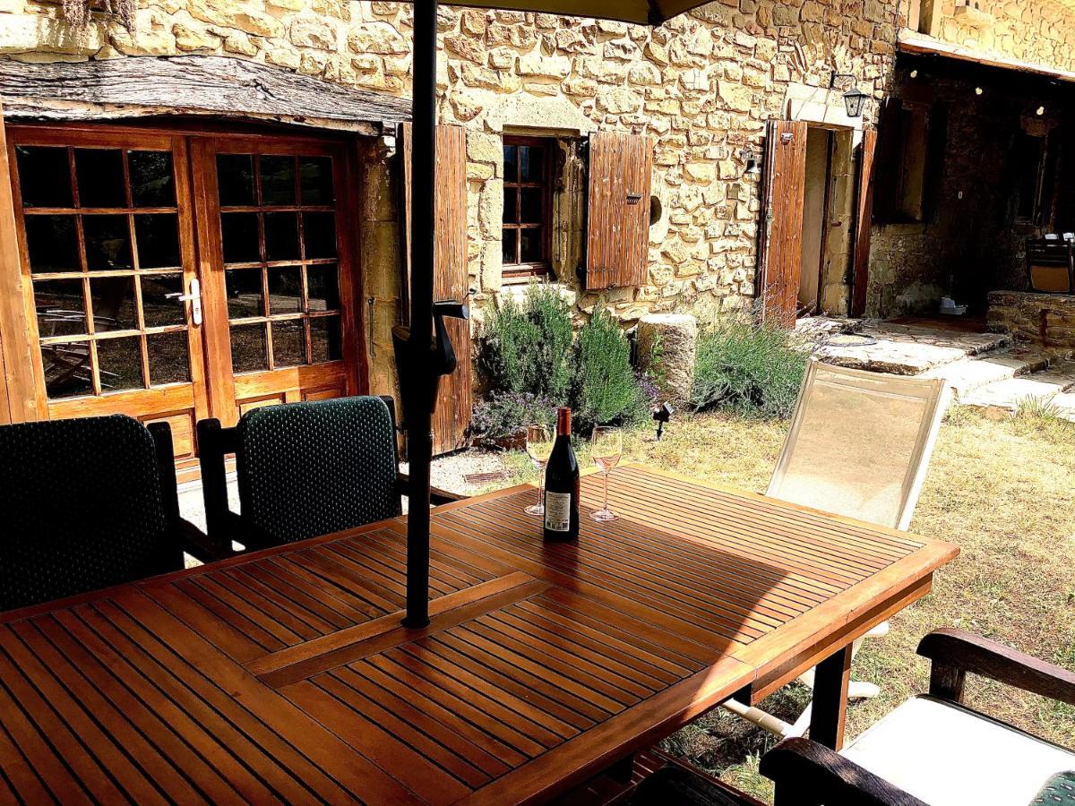 לינה וארוחת בוקר Comps  Weekend En Provence מראה חיצוני תמונה