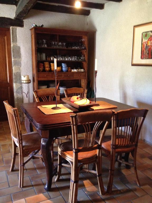לינה וארוחת בוקר Comps  Weekend En Provence מראה חיצוני תמונה