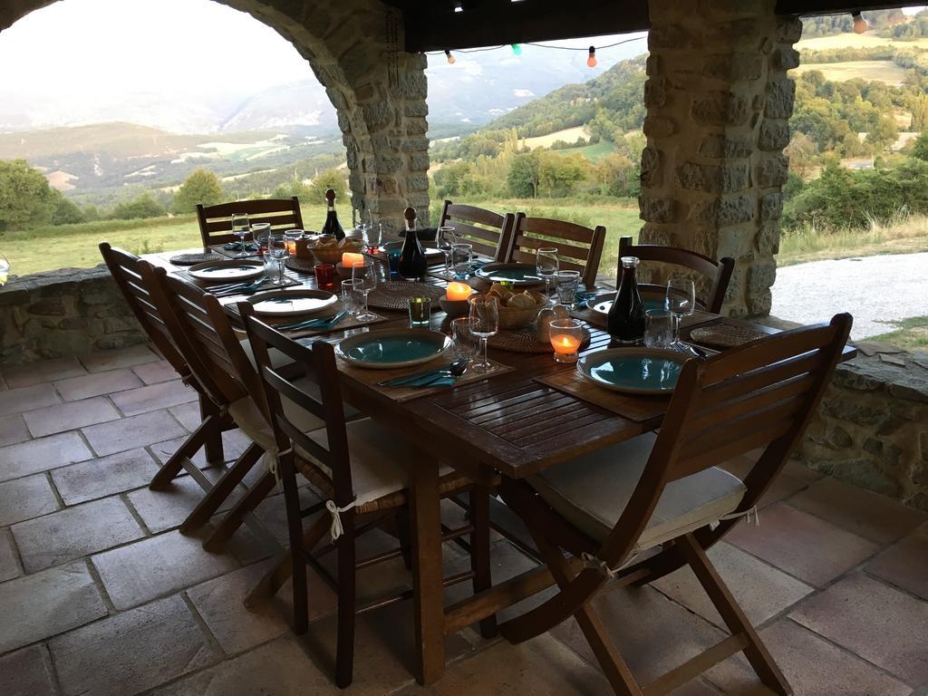 לינה וארוחת בוקר Comps  Weekend En Provence מראה חיצוני תמונה