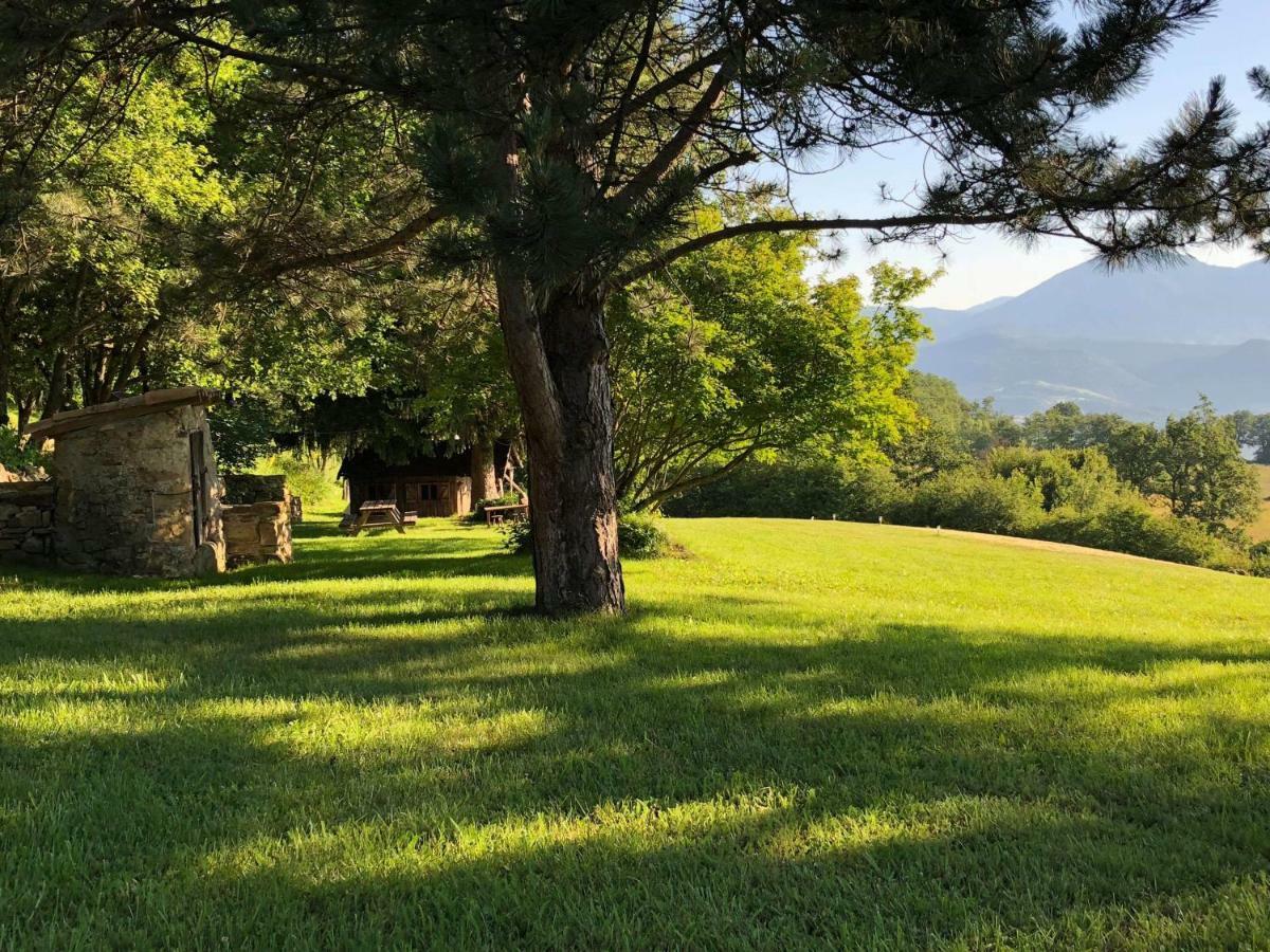 לינה וארוחת בוקר Comps  Weekend En Provence מראה חיצוני תמונה